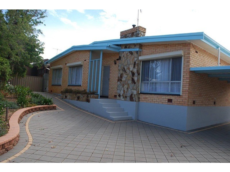 34 Suzanne Avenue, Morphett Vale SA 5162