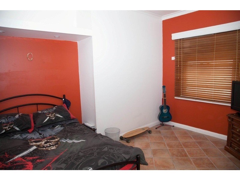36 Fenton Avenue, Christies Beach SA 5165