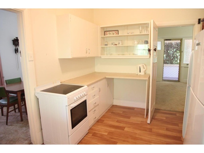 9 Portland Street, Seacliff SA 5049