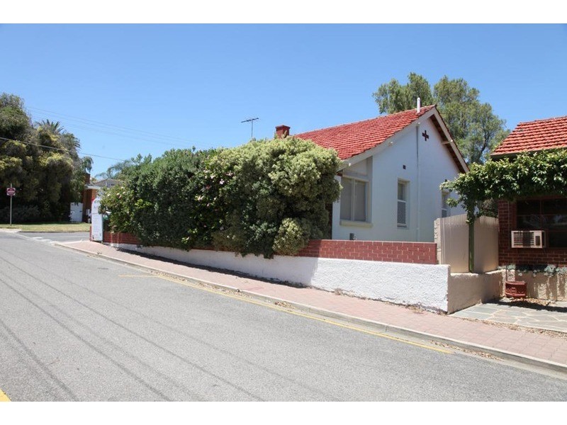 9 Portland Street, Seacliff SA 5049