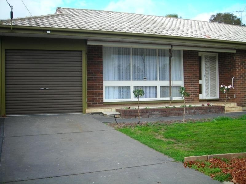 4 Corpe Avenue, Port Noarlunga SA 5167