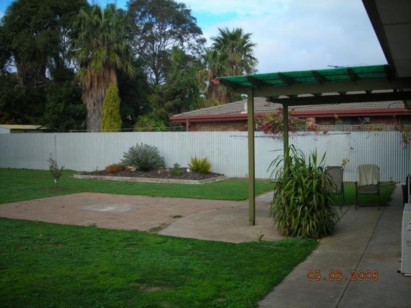 4 Corpe Avenue, Port Noarlunga SA 5167