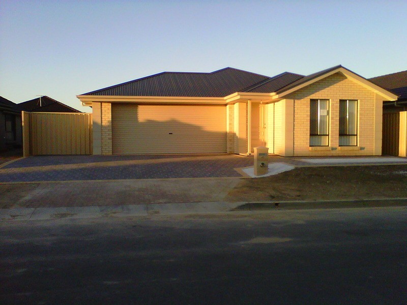 20 Buoy Crescent, Seaford Meadows SA 5169