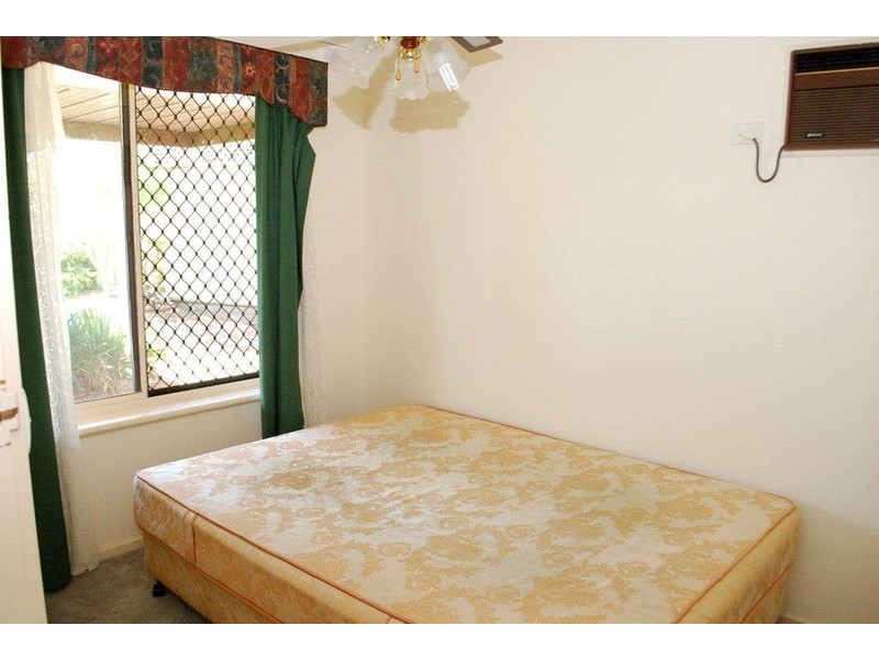 33 Midhurst Avenue, Christie Downs SA 5164