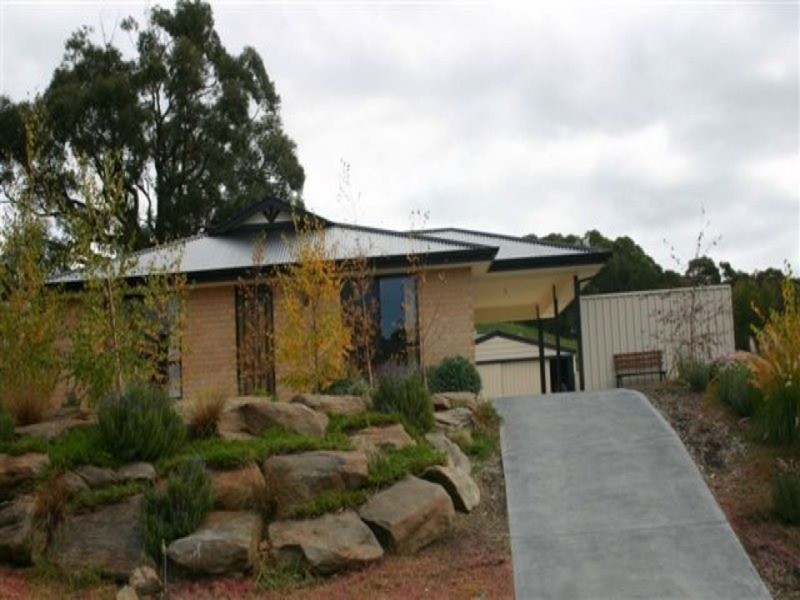 8 Light Place, Mount Compass SA 5210