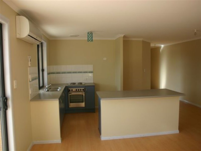 8 Light Place, Mount Compass SA 5210