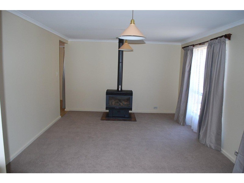 23 Kwinana Crescent, Port Noarlunga South SA 5167