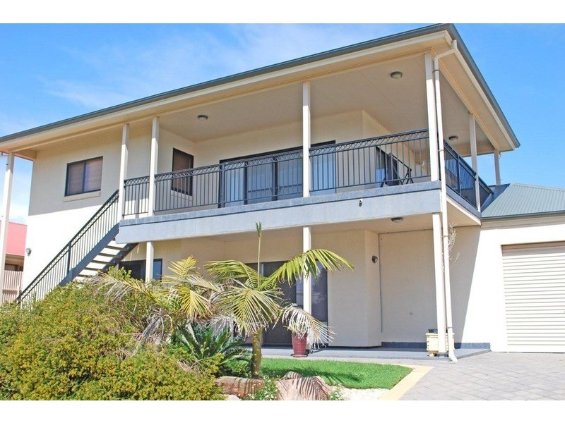 18 Tangier Boulevard, Sellicks Beach SA 5174