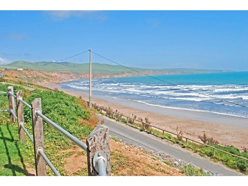 18 Tangier Boulevard, Sellicks Beach SA 5174