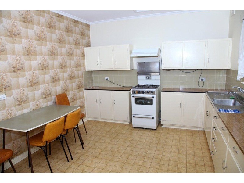 7 Tooma Street, O’sullivan Beach SA 5166