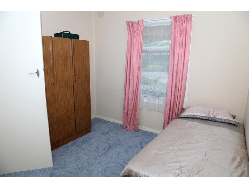 7 Tooma Street, O’sullivan Beach SA 5166