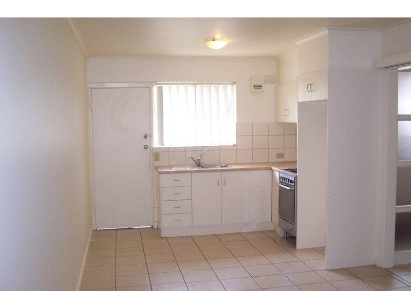 3/4 Saltash Avenue, Christies Beach SA 5165