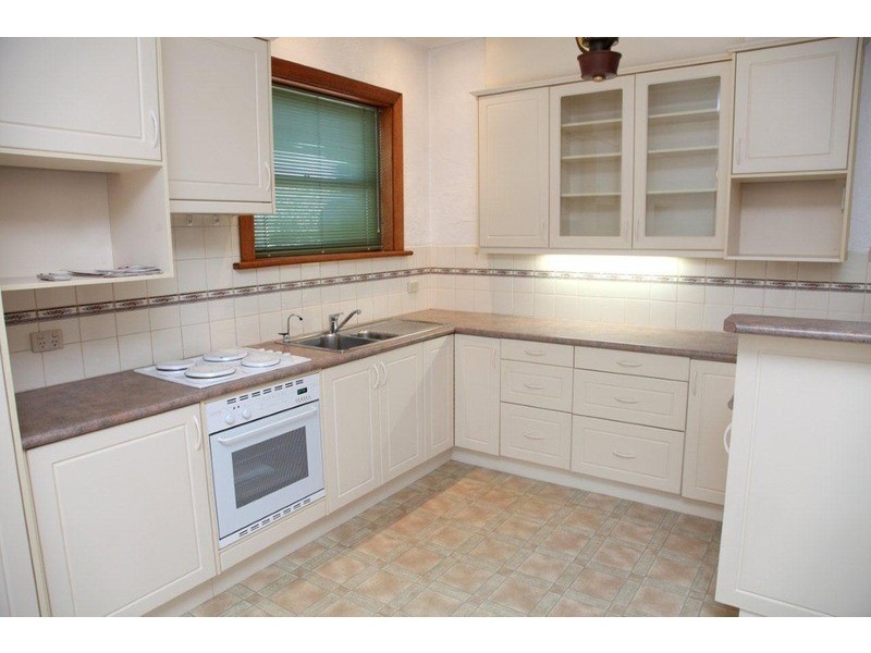 10 Gulfview Road, Christies Beach SA 5165