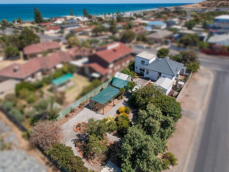 10 Gulfview Road, Christies Beach SA 5165