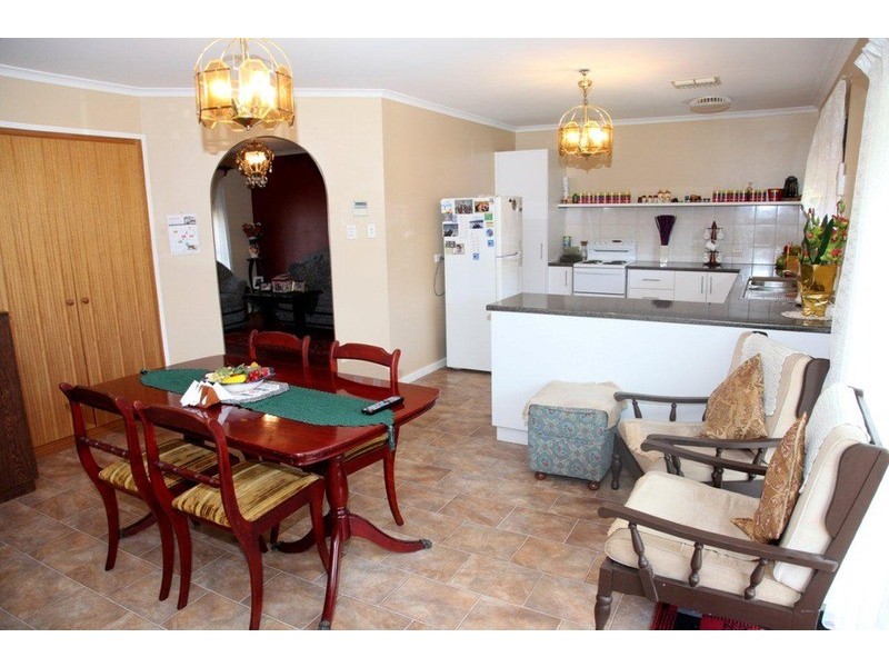 61 Cliff Avenue, Port Noarlunga South SA 5167