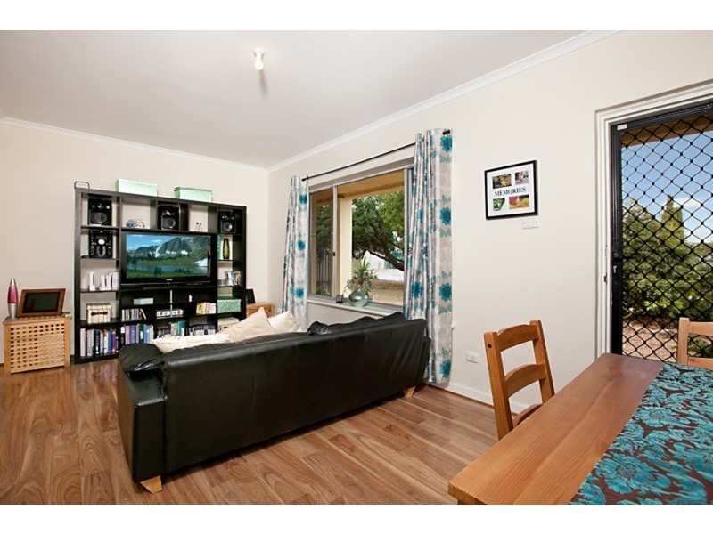 5 First Avenue, Moana SA 5169