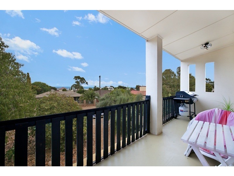 5 First Avenue, Moana SA 5169