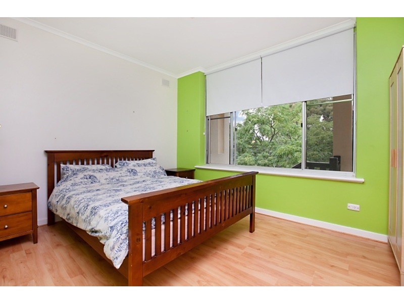 5 First Avenue, Moana SA 5169