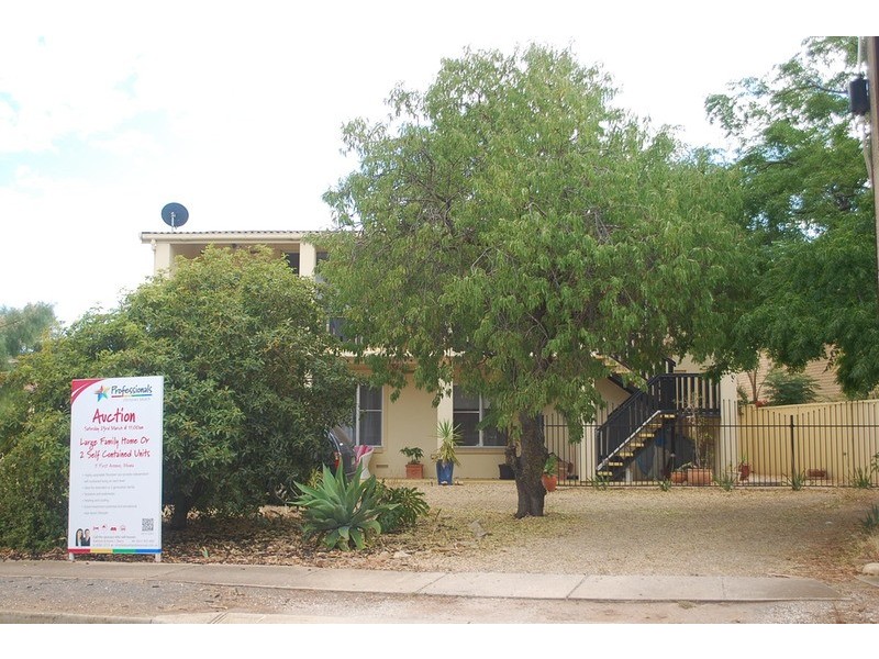 5 First Avenue, Moana SA 5169