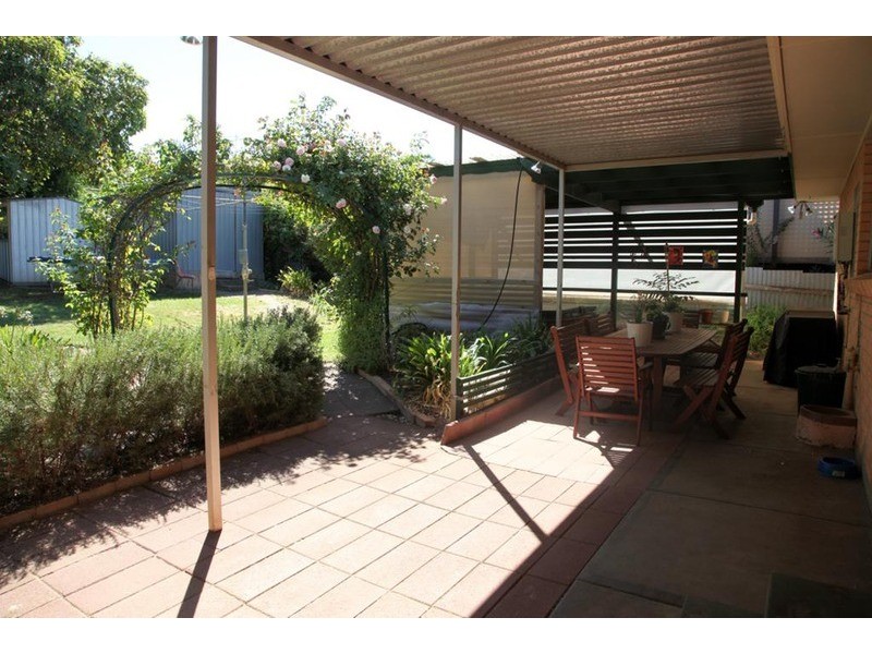 11 Sedunary Road, Morphett Vale SA 5162