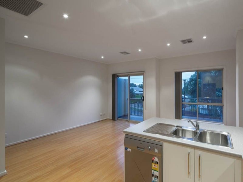 14 & 14a Domain Street, Moana SA 5169
