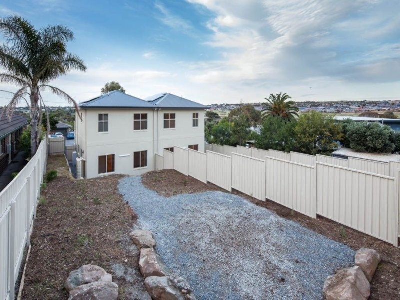 14 & 14a Domain Street, Moana SA 5169