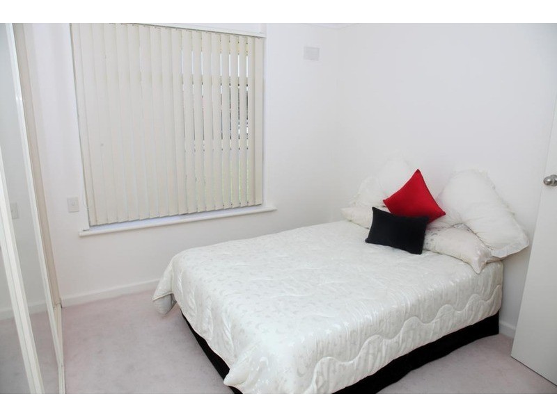 30 Kwinana Crescent, Port Noarlunga South SA 5167