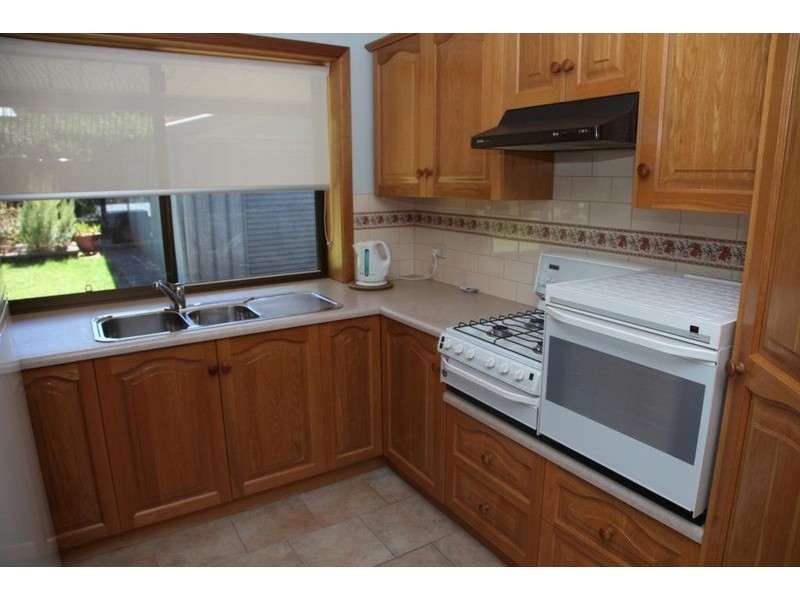 31 Carolyn Avenue, Morphett Vale SA 5162