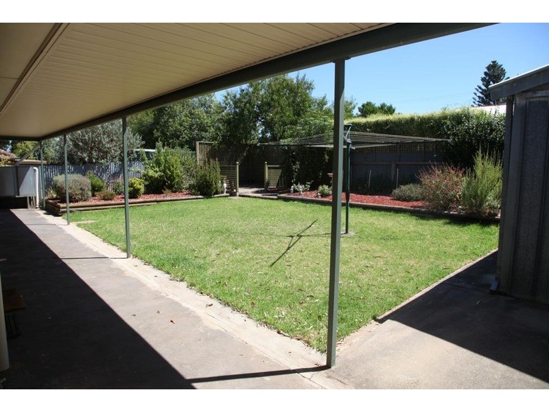 31 Carolyn Avenue, Morphett Vale SA 5162