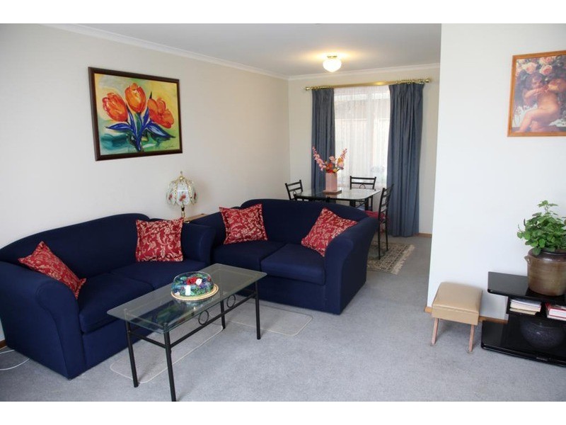 38 Clearwater Crescent, Seaford Rise SA 5169