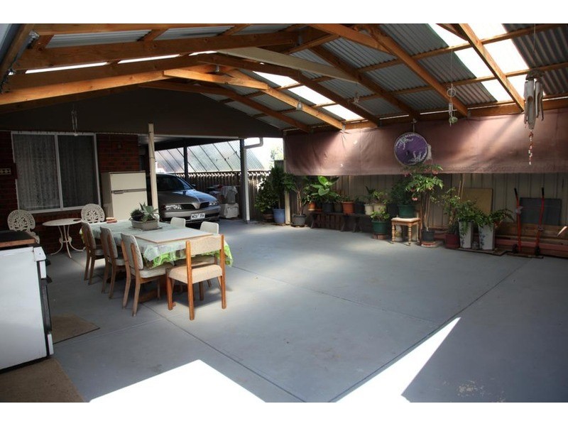 38 Clearwater Crescent, Seaford Rise SA 5169