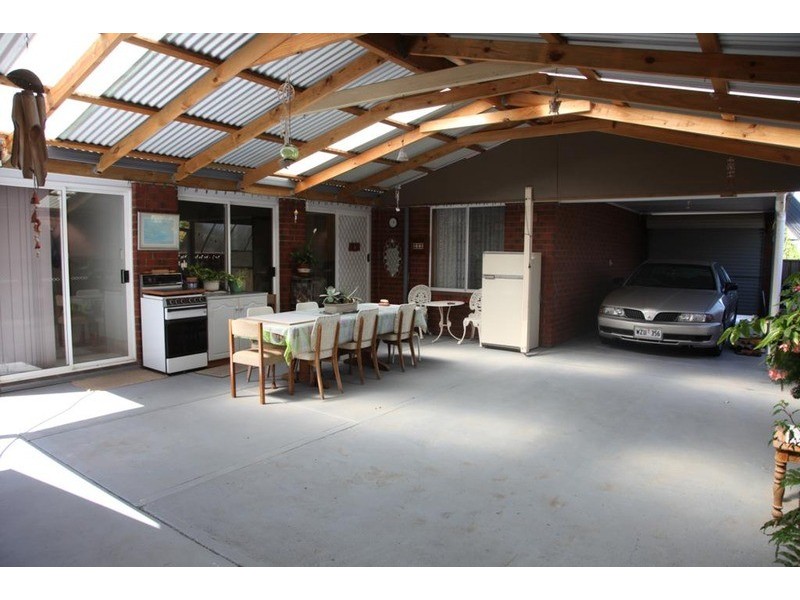 38 Clearwater Crescent, Seaford Rise SA 5169