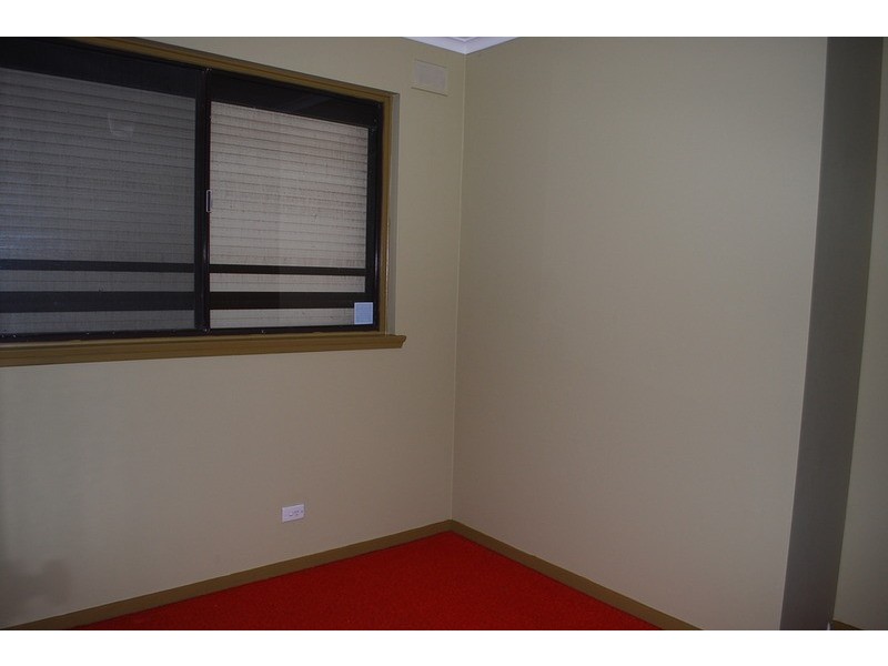 3 Mentone Parade, O’sullivan Beach SA 5166