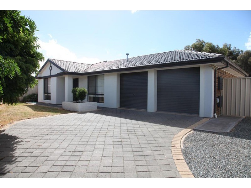 9 Hartland Avenue, Christie Downs SA 5164