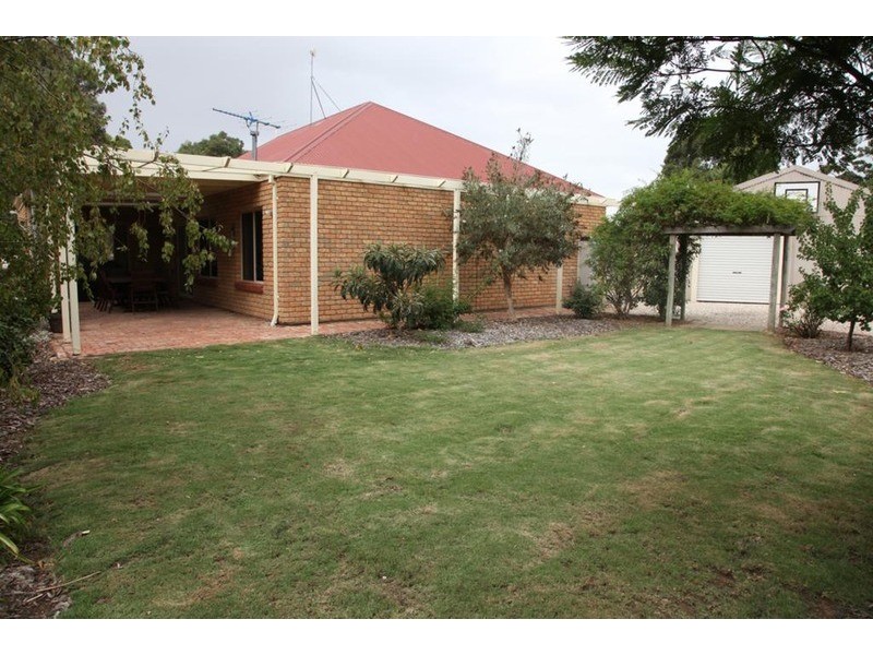 5 Montrose Court, Onkaparinga Hills SA 5163