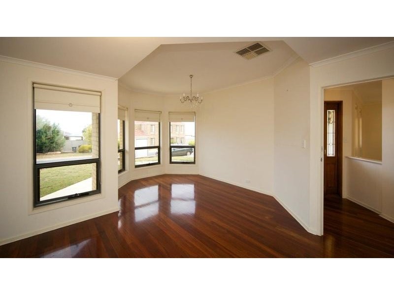 17  Spy Glass Hill Circuit, Seaford Rise SA 5169