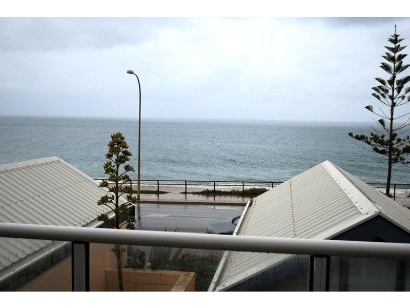 46 Esplanade, Christies Beach SA 5165