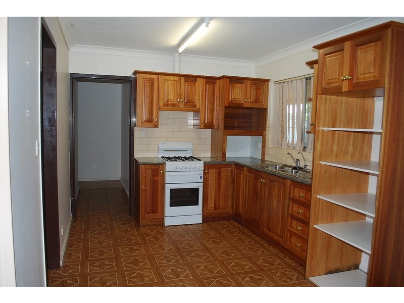 16 Carbenet Drive, Hackham SA 5163