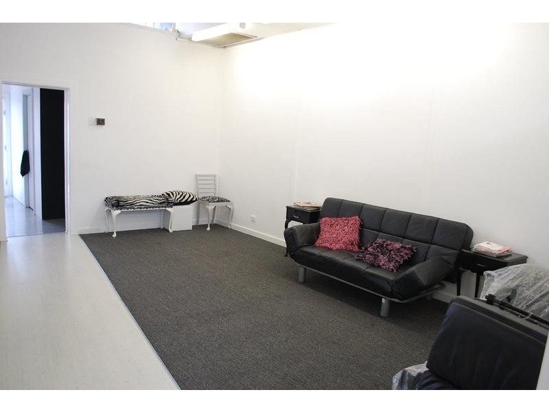 32 Beach Road, Christies Beach SA 5165