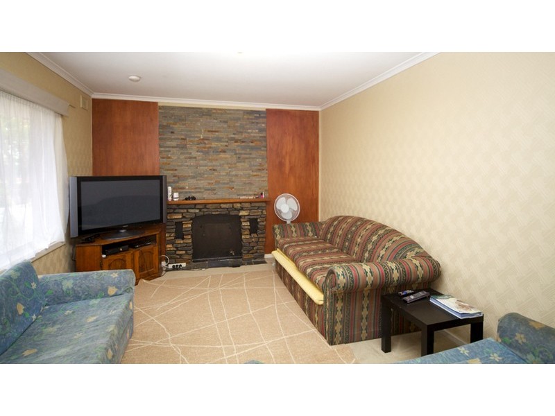 11 Eustace Crescent, Christie Downs SA 5164