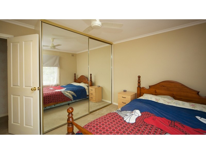 11 Eustace Crescent, Christie Downs SA 5164