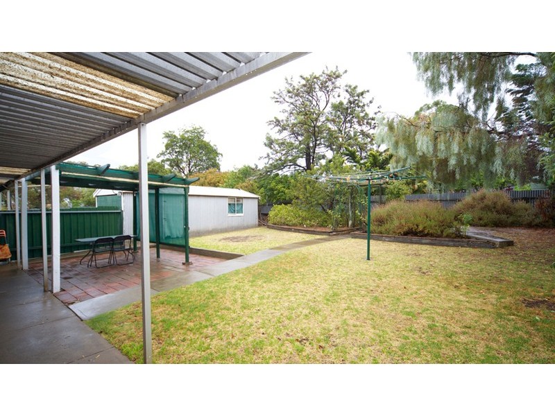 11 Eustace Crescent, Christie Downs SA 5164