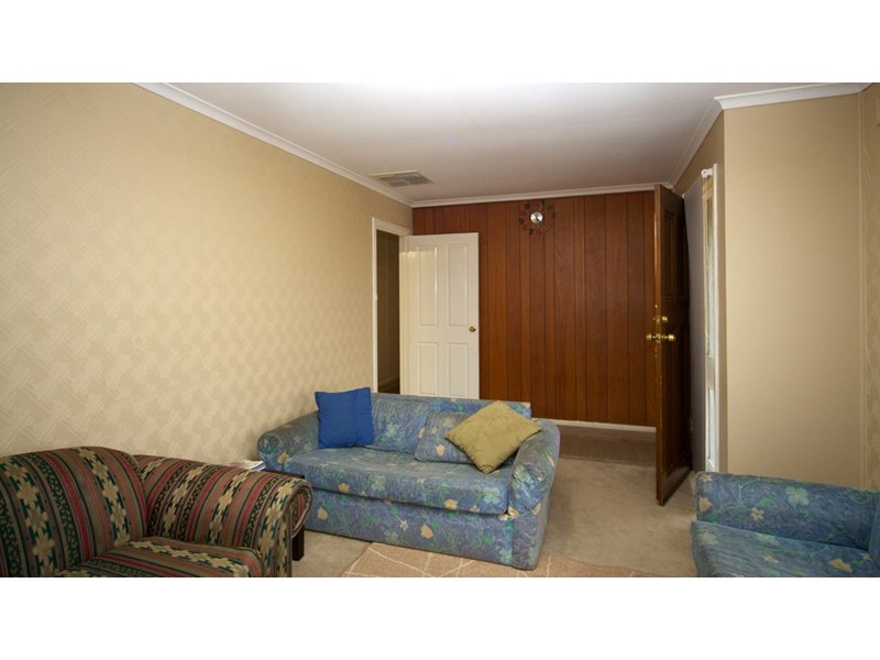 11 Eustace Crescent, Christie Downs SA 5164