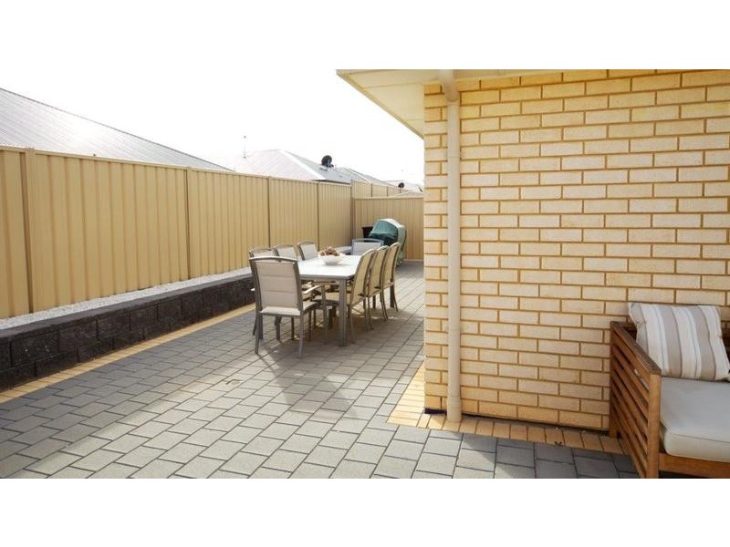 20 Buoy Crescent, Seaford Meadows SA 5169