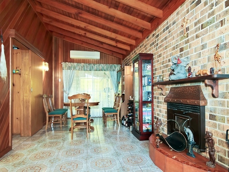 20 Roundaway Crescent, O’halloran Hill SA 5158