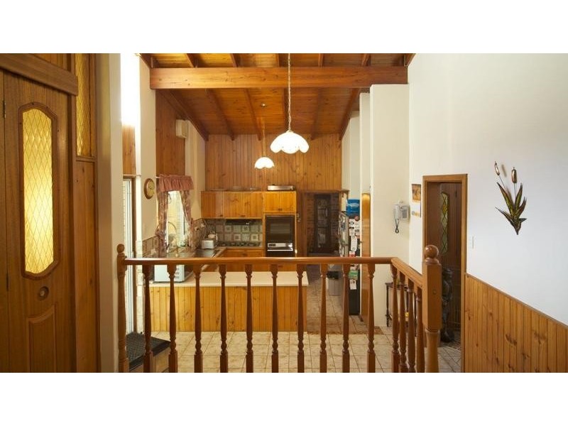 20 Roundaway Crescent, O’halloran Hill SA 5158