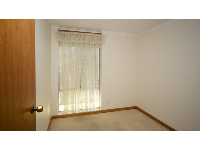 20 Roundaway Crescent, O’halloran Hill SA 5158