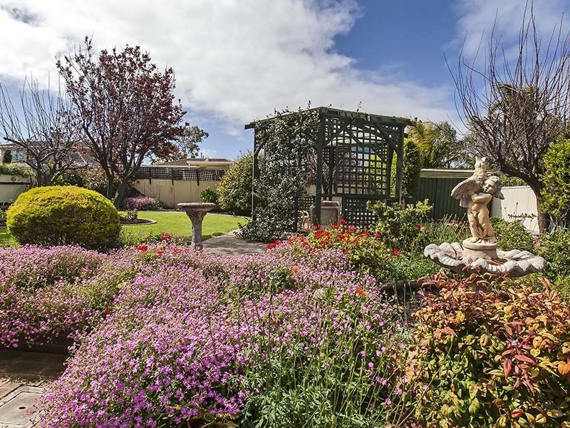 11 Oldfield Avenue, Christies Beach SA 5165