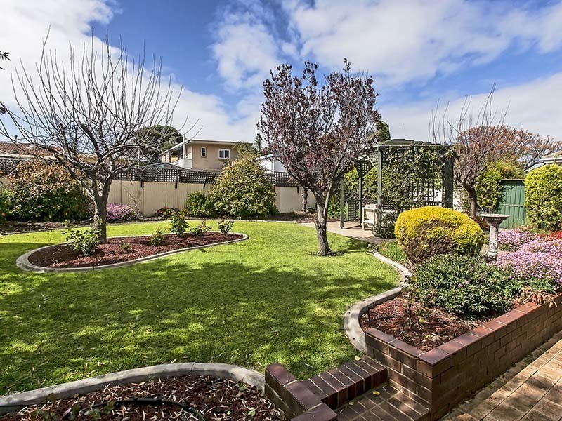 11 Oldfield Avenue, Christies Beach SA 5165