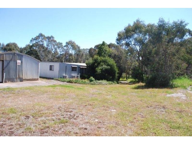 27 Davis Road, Macclesfield SA 5153